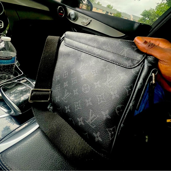 Louis Vuitton satchel - Picture 2 of 6